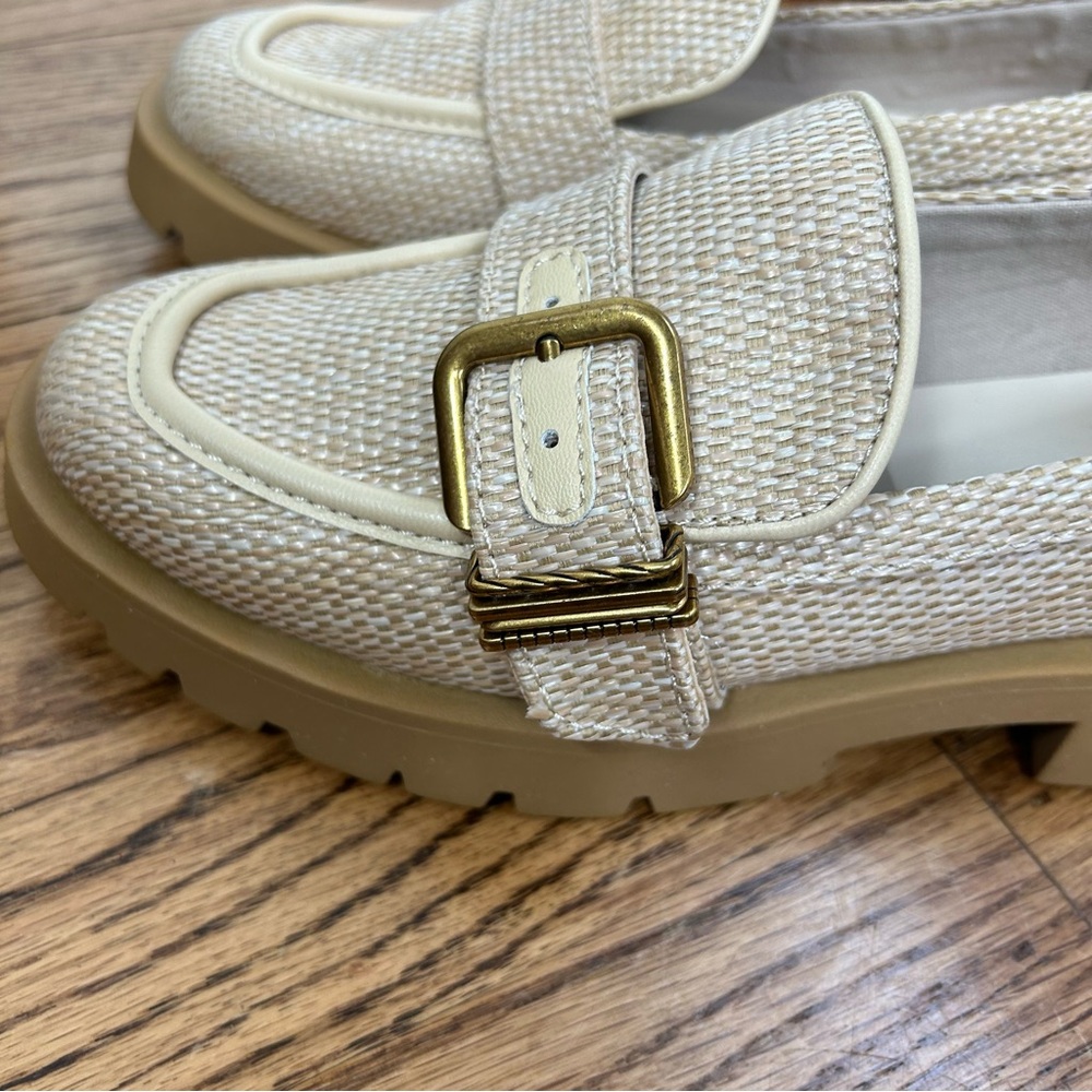 *SOLD*DV Dolce Vita | Ericka Loafer Raffia Cream Chunky Buckle Detail Size 6 - Picture 5 of 12